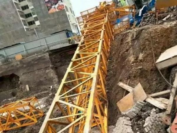 铁西区吊车租赁公司_吊车出租|吊装作业时必须要注意的几